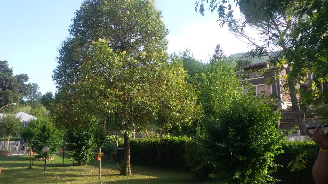 Hotel Le Vigne Contigliano ภายนอก รูปภาพ