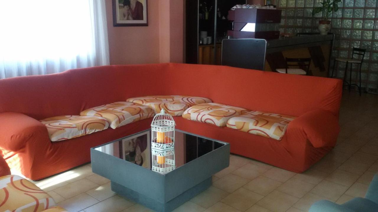 Hotel Le Vigne Contigliano ภายนอก รูปภาพ